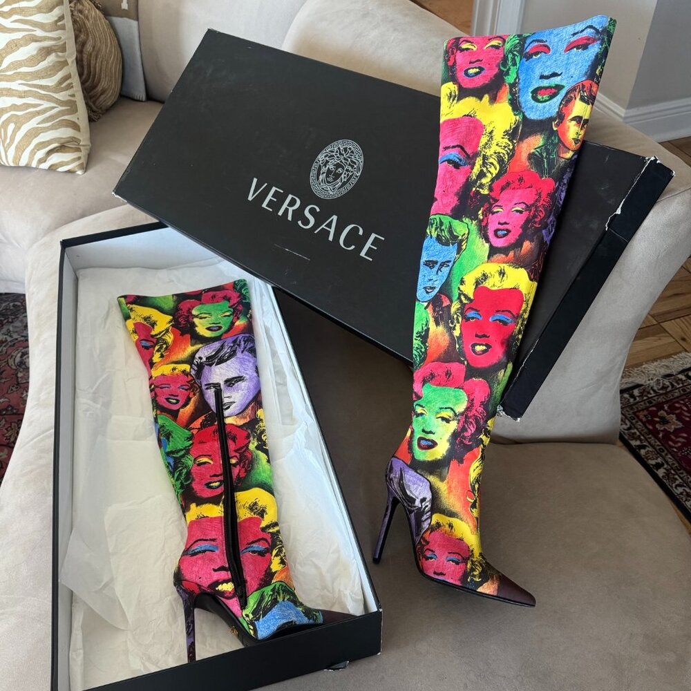 VERSACE Tribute 1990 Marilyn Monroe James Dean pop boots  Size 38